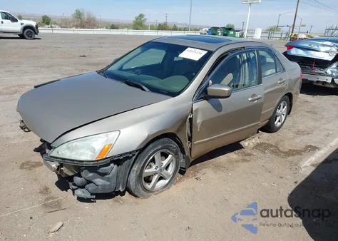 2005 Honda Accord 2.4 Ex from USA, damaged, VIN 1HGCM56835A005305
